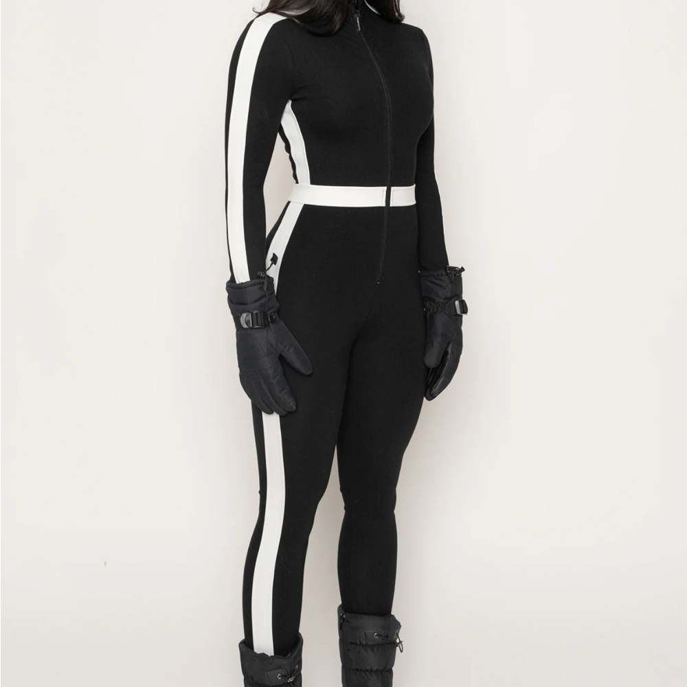 JLUXLABEL Black and White Form-Fitting Jumpsuit with Turtleneck